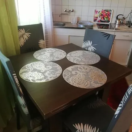 Julia Nyaralo Feriehus Balatonfenyves